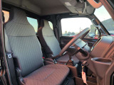 運転席もとってもきれいです。