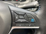 ハンドルの右側にはプロパイロットのスイッチが装備されています。高速道路で前車に追従クルーズ(アクセル・ブレーキ・ハンドル制御)ができて運転の疲れを軽減します。