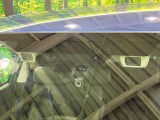【アイサイトVer3】前方の車両等を検知し、衝突しそうな時は警報で注意を促し、ブレーキを踏む力をサポート。ブレーキを踏めなかった場合は衝突被害軽減ブレーキが作動、衝突回避をサポートします。