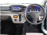 見通しのよいすっきりとした視界で、誰でも運転しやすいです。運転のしやすさは疲れにくさにも繋がりますよ♪
