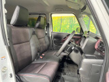 運転席シート廻りは使用感も少なく、良好な状態となっています。丁寧に使われていたことがよくわかりますね。