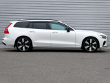 V60 リチャージ PHEV T6 AWD アルティメット 4WD 