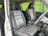 ドライバーによって運転しやすいポジションは異なり、あの車はどうなのか不安なこともありますよね。気になるお車は店頭で乗り込んでご確認いただけます♪