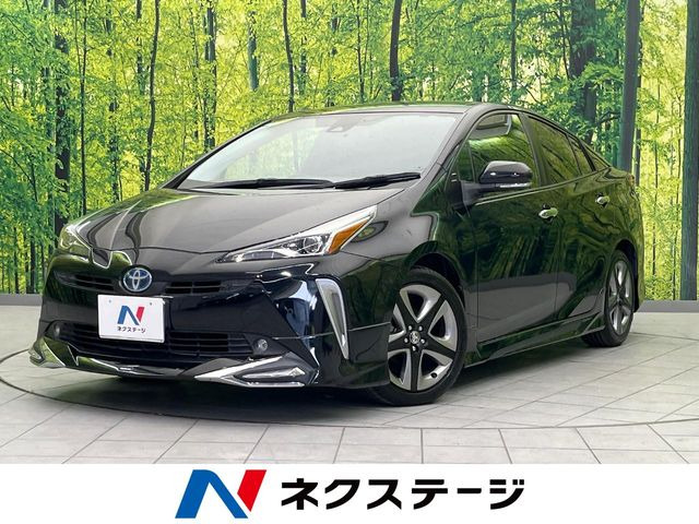 トヨタ プリウス 