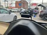 万が一の時に録画をして、映像として残しておける、2カメラドライブレコーダーを装備しています。