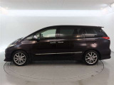 ロングラン保証付き。トヨタのお店で中古車をお買い上げいただいたお客様に安心で快適なカーライフをお約束する。1年間の保証です。
