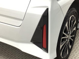【コーナーセンサー】駐車が苦手な方には特におススメの装備です!搭載されたセンサーで障害物を検知、距離に応じてブザー音で段階的に知らせてくれます♪