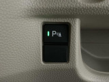 【コーナーセンサー】駐車が苦手な方には特におススメの装備です!搭載されたセンサーで障害物を検知、距離に応じてブザー音で段階的に知らせてくれます♪