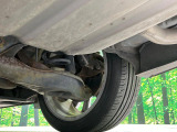 お車を安心してお乗りいただく為には、足回りの定期点検が欠かせません。サービスサポート(有償保証)では無料点検もご提供しており、安心のカーライフをお過ごしいただけるサポート体制が整っています。