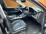 Q8 55 TFSI クワトロ デビューパッケージ ラグジュアリー 4WD 本革シート