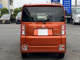 新車販売やタイヤ等のパーツも取り扱っています。気になるものがあればお声掛けください!