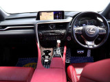 当社の車両は、オークションなどで高評価のお車を厳選して仕入れています。第三者鑑定やオークション評価4点以上にこだわっており、内外装共に状態の良いお車です。是非ご覧になってください。