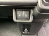 運転席、助手席シートヒーター搭載です!