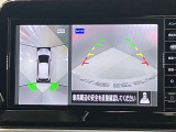 【アラウンドビューモニター】車を上から見下ろしているかのような映像で周囲の状況がひと目で確認、狭い駐車場に駐車するときも安心です♪♪障害物などがあると警告音がなりますので安心して駐車が出来ます★