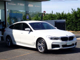 BMW在庫保有台数常時100台以上!ご来店の際はBMW本店(厚木市下荻野140-1)にご来店ください!弊社自慢の全天候型ショールーム!BMW在庫保有台数常時100台以上ございます!