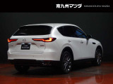 【CX-60】ドライビングエンターテインメントSUV。走ることの感動が感じられるクルマを目指し、五感で感じるクルマとの一体感と、心に響くエンジンサウンドと変速のリズムをつくり込みました。
