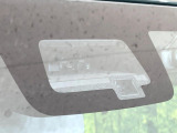 【スズキ セーフティサポート】走行中に前方の車両等を認識し、衝突しそうな時は警報とブレーキで衝突回避と被害軽減をアシスト。より安全にドライブをお楽しみいただけます。