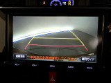 バックガイドモニターで、後方を確認しながら安心して駐車することができます。運転初心者も熟練者も必須の機能ですよ!