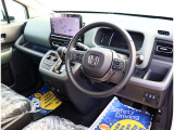 ご来店いただければ軽自動車からスポーツカー、1ボックスやセダンや輸入車などパソコンひとつで800台すべての在庫をご覧いただくことができます!