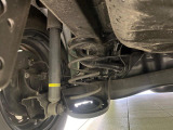 お車を安心してお乗りいただく為には、足回りの定期点検が欠かせません。サービスサポート(有償保証)では無料点検もご提供しており、安心のカーライフをお過ごしいただけるサポート体制が整っています。