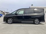 セレナ 1.4 e-POWER ハイウェイスターV 