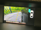 【サイドカメラ】停車・駐車時に死角になりがちな運転席から見えづらい部分の障害物を確認できます!雨天時や夜間などは特に活躍してくれるアイテムです。
