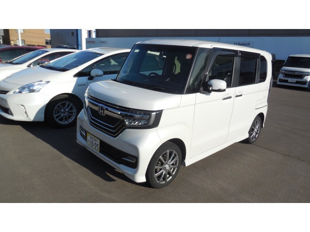 ホンダ N-BOXカスタム 