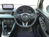 ステアリングヒーターが装備されています。寒い時期に快適な運転をサポートする機能です。