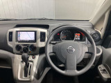 【運転席・助手席】スッキリとしたハンドル周りで使い勝手がいいです★