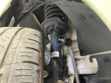 お車を安心してお乗りいただく為には、足回りの定期点検が欠かせません。サービスサポート(有償保証)では無料点検もご提供しており、安心のカーライフをお過ごしいただけるサポート体制が整っています。
