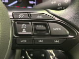 【レーダークルーズコントロール】高速道路での長距離走行が楽に!!自動で速度を保つクルーズコントロールが、衝突軽減システムと連携し、前方の車両を感知して車間を保つように速度調節してくれます!!