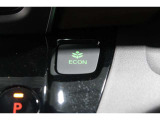 ECONボタンで低燃費モードに☆☆☆ECONスイッチを上手に使ってエコドライブ♪♪環境にもお財布にも優しい装備です☆☆☆