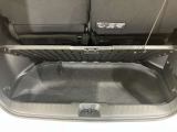 【ラゲッジルーム】実用性に優れた二段式ラゲッジル-ムでお荷物を別々に収納が可能♪♪
