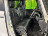 運転席シート廻りは使用感も少なく、良好な状態となっています。丁寧に使われていたことがよくわかりますね。