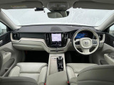 XC60 アルティメット B5 AWD 4WD 