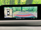 【360&deg;ビューモニター】専用のカメラにより、上から見下ろしたような視点で360度クルマの周囲を確認することができます☆死角部分も確認しやすく、狭い場所での切り返しや駐車もスムーズに行えます。