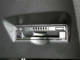 高速道路を賢く使うETC2.0装備です。高速道路とクルマが情報を連携して渋滞の迂回ルートや災害時の適切な誘導をしてくれたりします。
