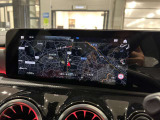 【アットホームな雰囲気のお店です】メルセデスに精通したスタッフが、心をこめてお車選びをお手伝い致します。是非メルセデスベンツへの想いをお聞かせください