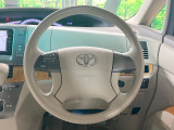 【純正革巻きステアリング】上質な革を使用することで、手にしっかり馴染みとても運転しやすいハンドルです♪