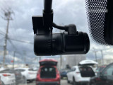 万が一の時に録画をして、映像として残しておける、2カメラドライブレコーダーを装備しています。