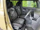 運転席シート廻りは使用感も少なく、良好な状態となっています。丁寧に使われていたことがよくわかりますね。