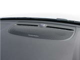 【harman/kardon】世界のオーディオファン垂涎のプレミアムサウンドシステムを搭載。原音に近い音場空間を忠実に再現。乗る人すべてに最良の音響体験を提供します。