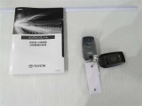 取扱説明書、メンテナンスノートが揃っています。スマートキーは、カギを取り出す手間がなく施錠開錠・エンジン始動ができる便利なキーです。