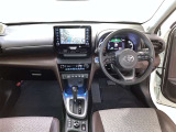 この車で色んな場所へドライブに出かけてみませんか。