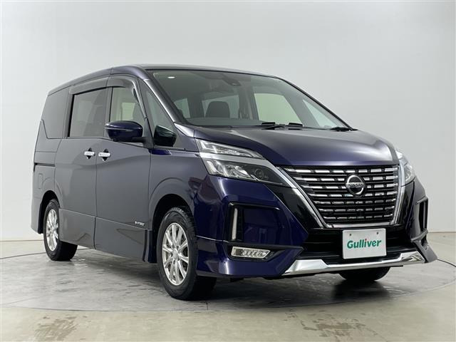 セレナ 2.0 ハイウェイスターV 4WD 4WD 修復歴無し