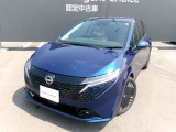 正面からの見た目も、スッキリ飽きの来ないデザインです。