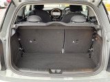 ●トランクルーム:趣味が広がる収容スペース!これだけの広さがあればお買い物やレジャーなどにも最適です!使用感も少なくきれいな状態を維持しております。