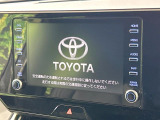 【ナビ機能付きディスプレイオーディオ】ナビ機能搭載の他、お持ちのスマートフォンと連携して、ナビやbluetoothでの音楽再生が可能です♪デザインはもちろん操作性も良好!