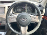 【純正革巻きステアリング】上質な革を使用することで、手にしっかり馴染みとても運転しやすいハンドルです♪