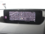 マツダコネクトの8.8インチワイドセンターディスプレイです。『Android Auto』『Apple CarPlay』や独自のコネクテッドサービスに対応したインターフェイスシステムです。